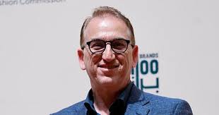 شراكة استراتيجية بين العثيم لايف وLC Waikiki لإثراء قطاع الموضة والأزياء…