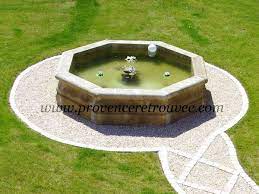 bassin de jardin en pierre octogonal sans colonne centrale fontaine pierre fontaine de jardin piscine et jardin