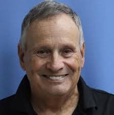 Shawn Perreault's Instagram, Twitter & Facebook