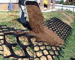 Erstaunliche Steile Steigung Die Landschaftlich Gestaltet Was Auf Einer Abhangsteuererosion Zu Pflanzen Ist Beste Garten Gestaltung Backyard Hill Landscaping Sloped Backyard Landscaping Slope Landscaping
