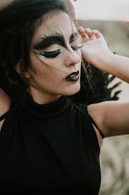 the crow makeup saubhaya makeup