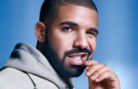 Notes et références  modifier le code ↑ (en) imelda staunton invitée sur bbc radio 4 le 15 mai 2005. Drake Lache Ses 5 Rappeurs Preferes En Oubliant Eminem Et Tupac Et Un Nom Va Vraiment Vous Surprendre