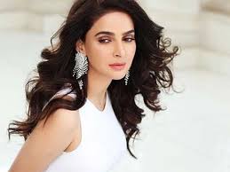 Saba qamar is pakistani tv dramas actress model, latest fashion images, looking now with sooper scandal desi dresses beauty tips. Pakistani Star Saba Qamar Calls Off Her Wedding To Azeem Khan Pakistani Cinema Gulf News