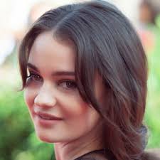 Browse 718 aisling franciosi stock photos and images available, or start a new search to explore more stock photos and images. Aisling Franciosi Tv Actress Age Birthday Bio Facts Family Net Worth Height More Allfamous Org