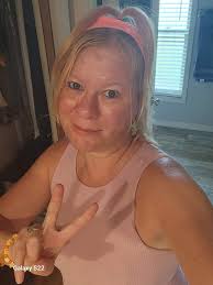 Hello. Sharon Gardner Cunningham. Wanted to show a pic of me. It's cool we  can see each other and what they look like