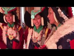 From the traditional dresses to the delectable cuisines, everything … Dressing Up In Ladakh Youtube
