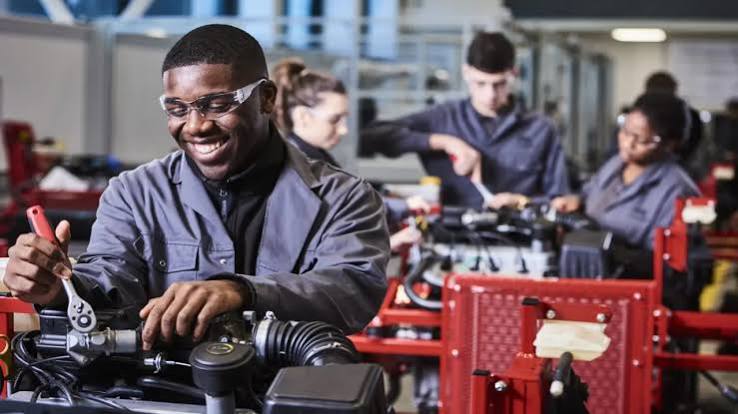 Buffalo-city-tvet-college, online applications, Requirements, Dates