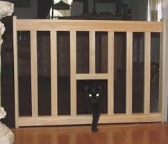 It is also tall enough for cats! Cat Escape Gate With Cat Door Pet Gate And Safety Gate Diy Plans 10 Haus Katzen Hunde