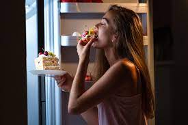 How To Stop Binge Eating At Night - Shelby Mcdaniel