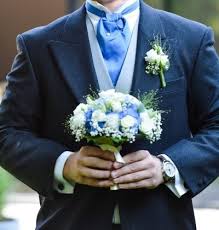 Il vous faut forcément un costume de mariage. Location Costume De Mariage Homme A Lille Et Roubaix