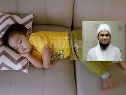 Kemudian barulah dilumurkan ke badan si anak, terutama bahagian punggung dan dada. 10 Cara Turunkan Suhu Bila Anak Demam Panas Guna Telur Pun Salah Satu Mingguan Wanita