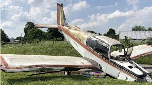 Loop global 12:35, august 1, 2020. Minor Injuries Two Pilots Walk Away After Their Plane Crashes In Glasgow Wnky 40 News