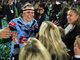 Women's state of origin the ampol women's state of origin will be played at sunshine coast stadium on friday, june 25. Kirra Dibb Inspires Nsw To Women S State Of Origin Win State Of Origin The Guardian