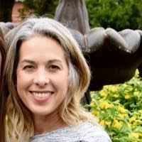 Ashley Stancil's Instagram, Twitter & Facebook