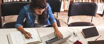 Deshalb kenne ich mich ganz gut mit homeoffice und co. Abitur Nachholen So Erlangst Du Die Hochschulreife Uber Den Zweiten Bildungsweg
