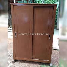 Harga lemari pakaian 2 pintu bahan kayu lemari pakaian merupakan furniture yang kerap sekali kita butuhkan dalam hunian rumah. Jual Lemari Pakaian Sliding 2 Pintu Minimalis Almari Kayu Jati Mebel Jepara Terbaru Juli 2021 Blibli