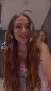 Lola Moreno, Sofia Moreno y Judith Arias 🩵@Lola Lolita🌸 @sofia_surfe...