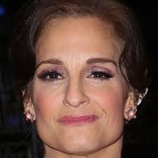 Man points giant spotlight at cop chopper