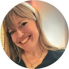 Lynn Abernathy's Instagram, Twitter & Facebook