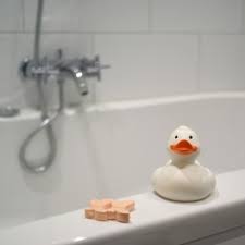 Badewannen verfügen oft über besondere eigenschaften. Nicht Benutzte Badewanne Umgestalten Frag Mutti