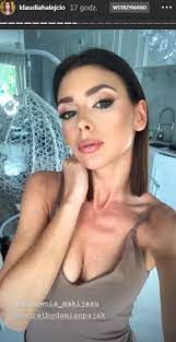 She was born on the 13th of september, 1990 in warsaw, poland. Klaudia Halejcio Pokazala Jak Konturuje Twarz Omg Co Moze Zdzialac Makijaz Kozaczek