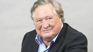 Journaliste, animateur de télévision, ecrivain, animateur radio. La Radio Est En Fete Pour Ses 100 Ans Avec Jacques Pradel Une Voix Incontournable