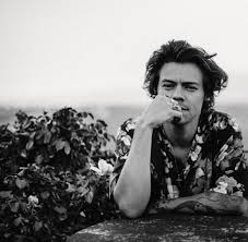 Harry styles has teamed up with the calm app for #dreamwithharry, a soothing reading by the man himself coming on wednesday, teasing a tiny. Listen Now Harry Styles X Calm Dream With Me Coup De Main Magazine