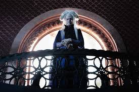 Dracula' Review: Luc Besson's Wan Potboiler