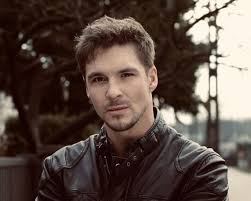 Mikolaj roznerski was born on december 6, 1983 in wroclaw, dolnoslaskie, poland. Roznerski Z Fryzura Na Czeskiego Pilkarza To Prawdziwy Hit Obcas Pl