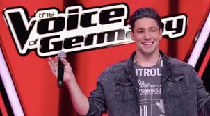 Samuel rösch ist der gewinner der achten staffel the voice of germany! Singer S Take On Josh Turner S Your Man Earns Him Spot On The Voice Of Germany Country Music Nation