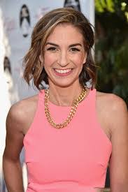 Danielle Schneider's Instagram, Twitter & Facebook