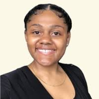 100+ perfiles de «Domond»