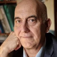 Peter Hofstee's Instagram, Twitter & Facebook