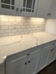 solid surface, quartz, calacatta laza