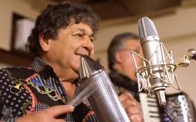 Rubén “Cacho” Deicas, líder de Los Palmeras, fue internado de urgencia en  Santa Fe