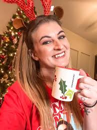 A HUGE thank you to the incredible women who joined us for Happy Hour at  Bar Tulia yesterday! 🍹 We had such a wonderful time chatting, connecting,  and getting to know each