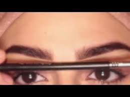 طريقة رسم شعر وهمي للحاجب كيف اخلي حواجبي شكلها متساوي makeup make up youtube
