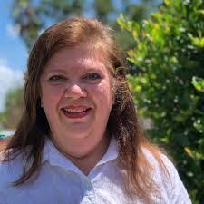 Penny Mora's Instagram, Twitter & Facebook