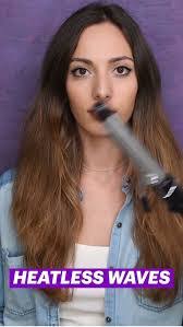 Leonora Lucas's Instagram, Twitter & Facebook