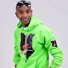 #tales_thursday samidoh ameporwa na shika pata potea. Samidoh Facebook