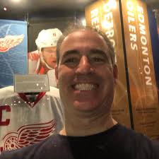 Doesn't Kramer have a similar license plate to the one from Quebec?