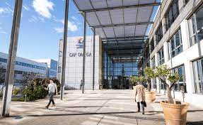 Quinze ans après avoir construit sa première pépinière d'entreprises, cap alpha, l'agglomération de montpellier met en. Office At The Cap Omega Business And Innovation Centre Incubator Invest In Montpellier