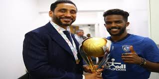 كما لعب مع المنتخب العربي السعودي لكرة القدم بين 1992 و2006، وفاز معه في. ØªÙ‚Ø§Ø±ÙŠØ± ØªØªØ­Ø¯Ø« Ø¹Ù† Ø±Ø­ÙŠÙ„ Ù†ÙˆØ§Ù Ø§Ù„Ø¹Ø§Ø¨Ø¯ Ø¥Ù„Ù‰ Ø§Ù„Ø´Ø¨Ø§Ø¨ Ø§Ù„Ø³Ø¹ÙˆØ¯ÙŠ Ø¬Ù…Ø§Ù‡ÙŠØ± Ø§Ù„Ù‡Ù„Ø§Ù„ ØªØµØ¨ ØºØ¶Ø¨Ù‡Ø§ Ø¹Ù„Ù‰ Ø³Ø§Ù…ÙŠ Ø§Ù„Ø¬Ø§Ø¨Ø± Ø´Ø¨ÙƒØ© Ø£Ø·Ù„Ø³ Ø³Ø¨ÙˆØ±Øª