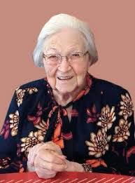 Loretta Barker's Instagram, Twitter & Facebook