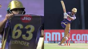 O bir çok yönlü , solak bir topa vuran oyuncu ve aynı zamanda indian premier kolkata knight riders takımının bir üyesi olan sağ kolda hücum oyuncusu. Video Nitish Rana Dedicates Classy Half Century Against Dc To His Late Father In Law