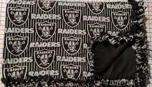 Las Vegas Raiders Fleece Blanket | No Sew | NFL | Football - Etsy