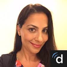 Mary Martello's Instagram, Twitter & Facebook