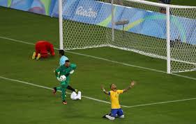 The sport of athletics at the 2016 summer olympics was made into three distinct sets of events: Olympic Highlights From Day 15 Soccer Victory For Brazil Repeat For U S And Farah Pbs Newshour Weekend