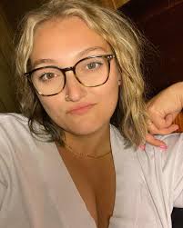 Taylor Schriver 🌚 (@taylor.schriver) • Instagram photos and videos