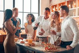 Cosa scrivere sulle partecipazioni del matrimonio ? Come Festeggiare Il Vostro Primo Anniversario Di Matrimonio